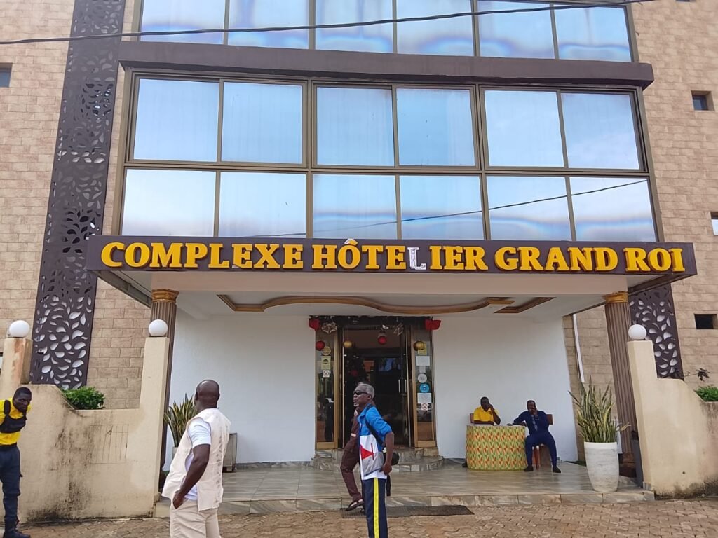 Team Building avec l&rsquo;administration de UIGB(Université International de Grand Bassam) à Jacqueville